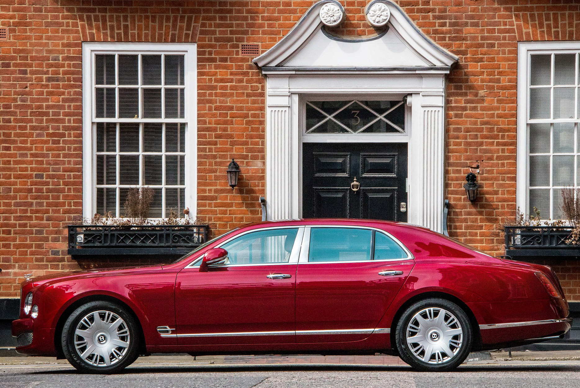 Bentley Chauffeur Limousine