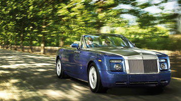 Rolls-Royce Drophead Coupe on country road